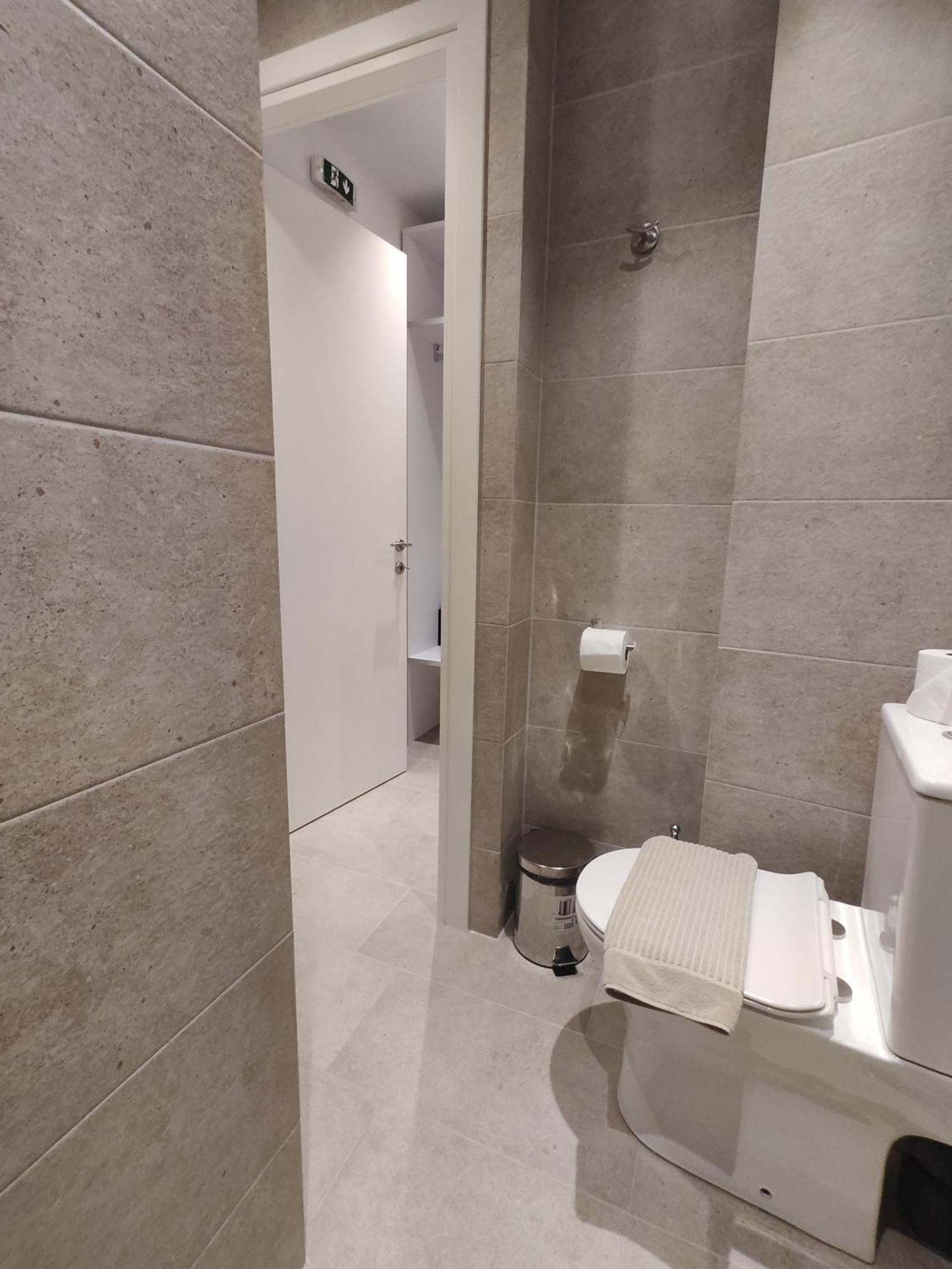 White City Stay Θεσσαλονίκη Δωμάτιο φωτογραφία